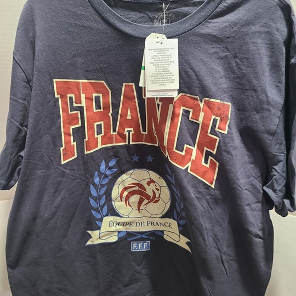 Sleeves France FFF Graphic T-Shirt Navy NWT French Football Federation Tee